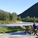 Κάμπινγκ Jostedal Camping
